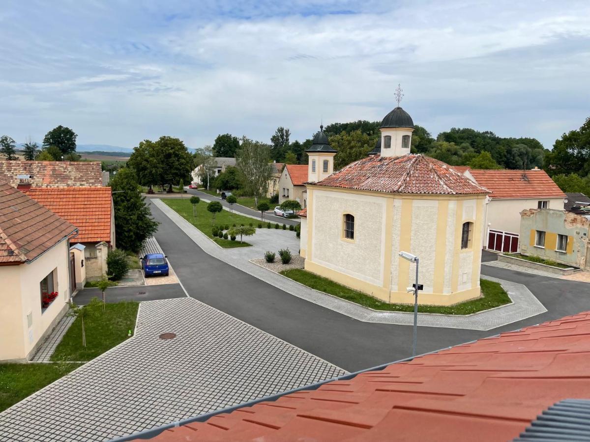 Penzion Piller Chvalín Exterior photo